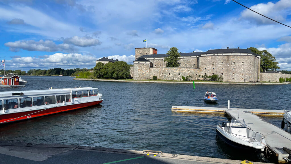 Utsikt över vaxholms kastell.